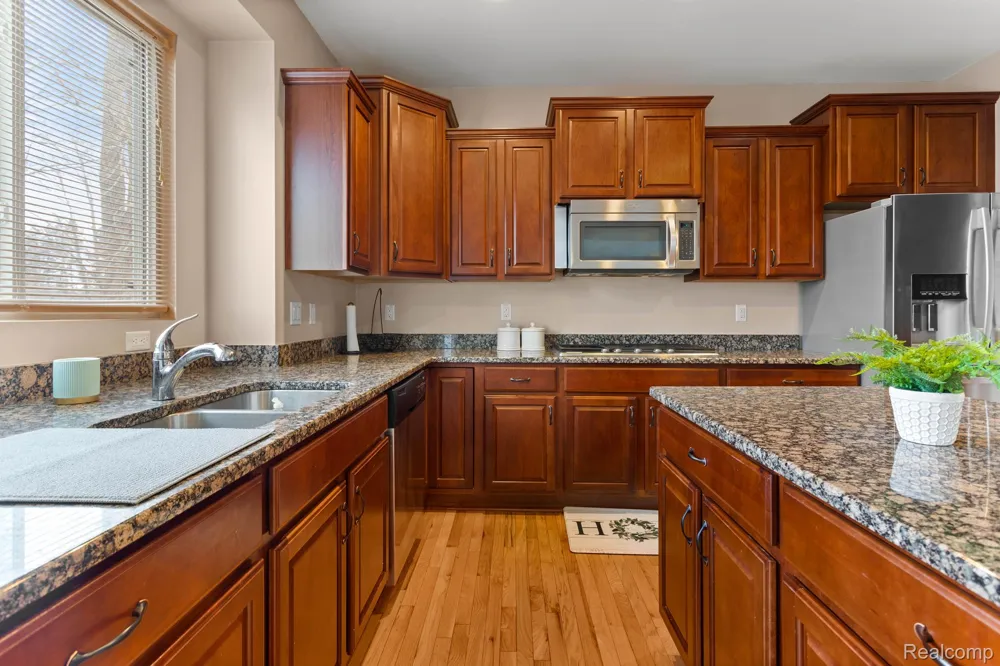 18994 GRANDE VISTA DRIVE Northville Township, MI 48168