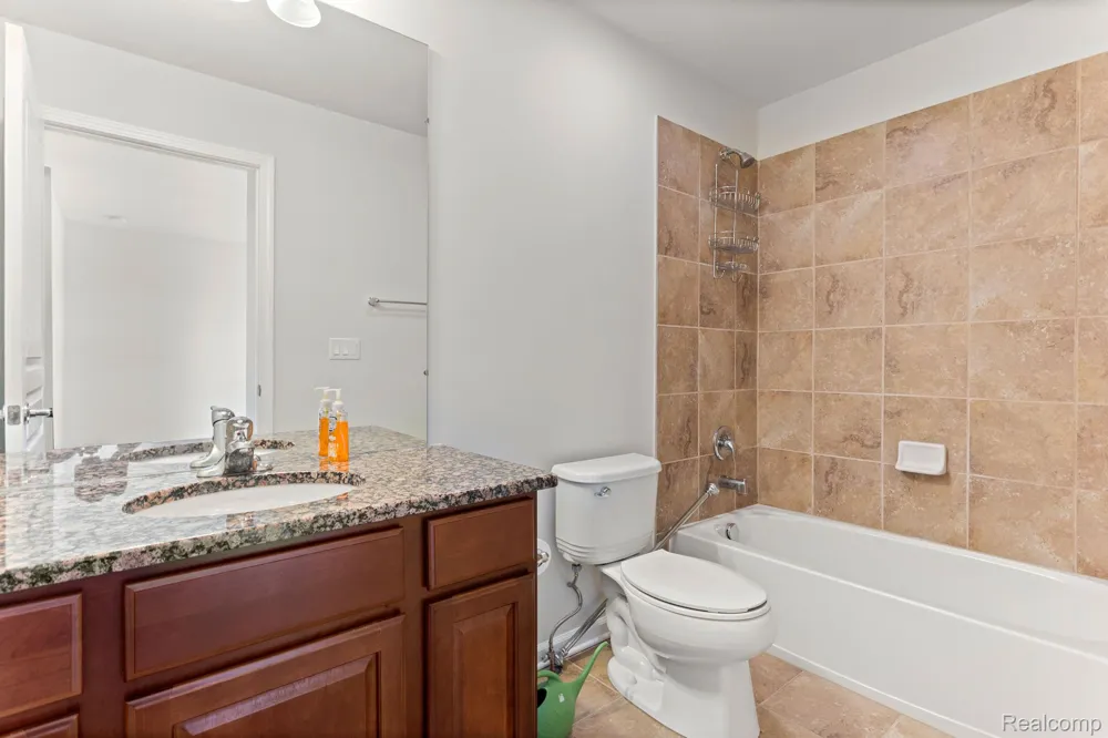 18994 GRANDE VISTA DRIVE Northville Township, MI 48168