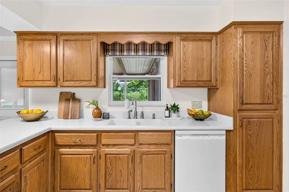 614 SYLVAN DRIVE Brandon, FL 33510
