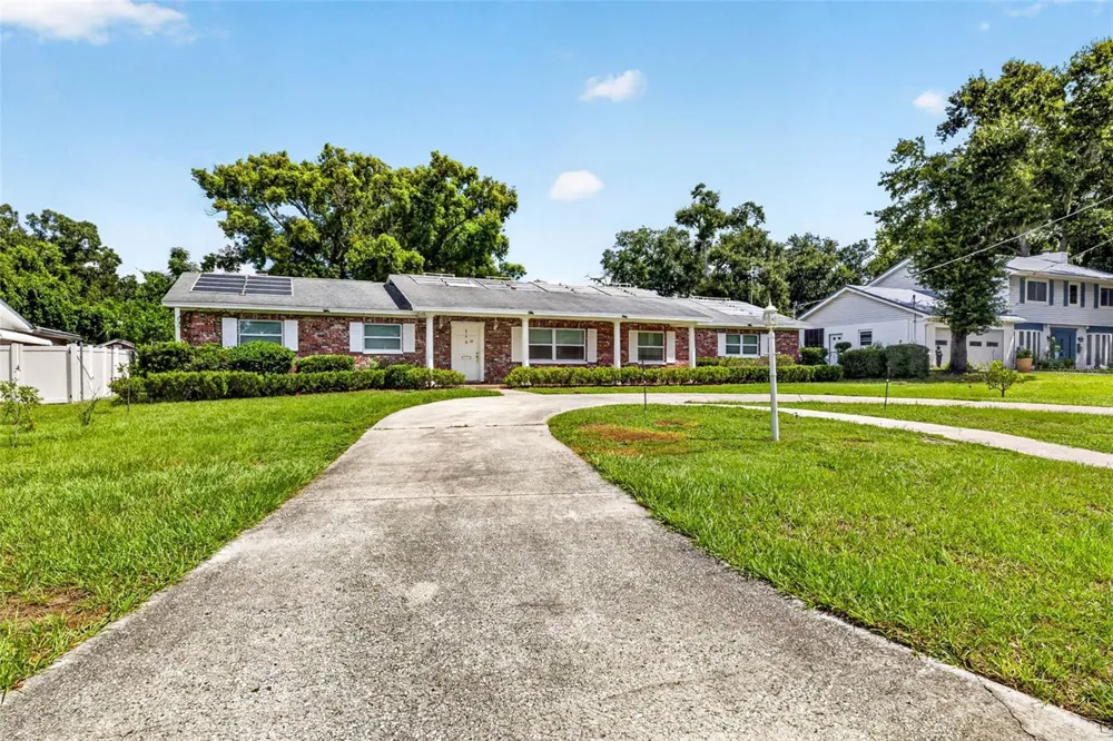614 SYLVAN DRIVE Brandon, FL 33510