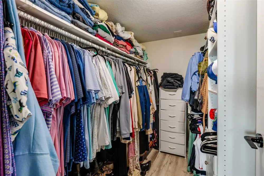 4595 CHANCELLOR STREET NE #114 St Petersburg, FL 33703