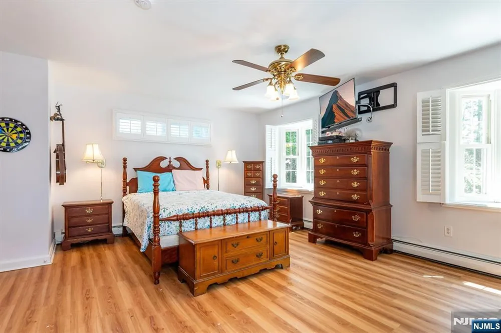 325 Terhune Avenue Passaic, NJ 07055