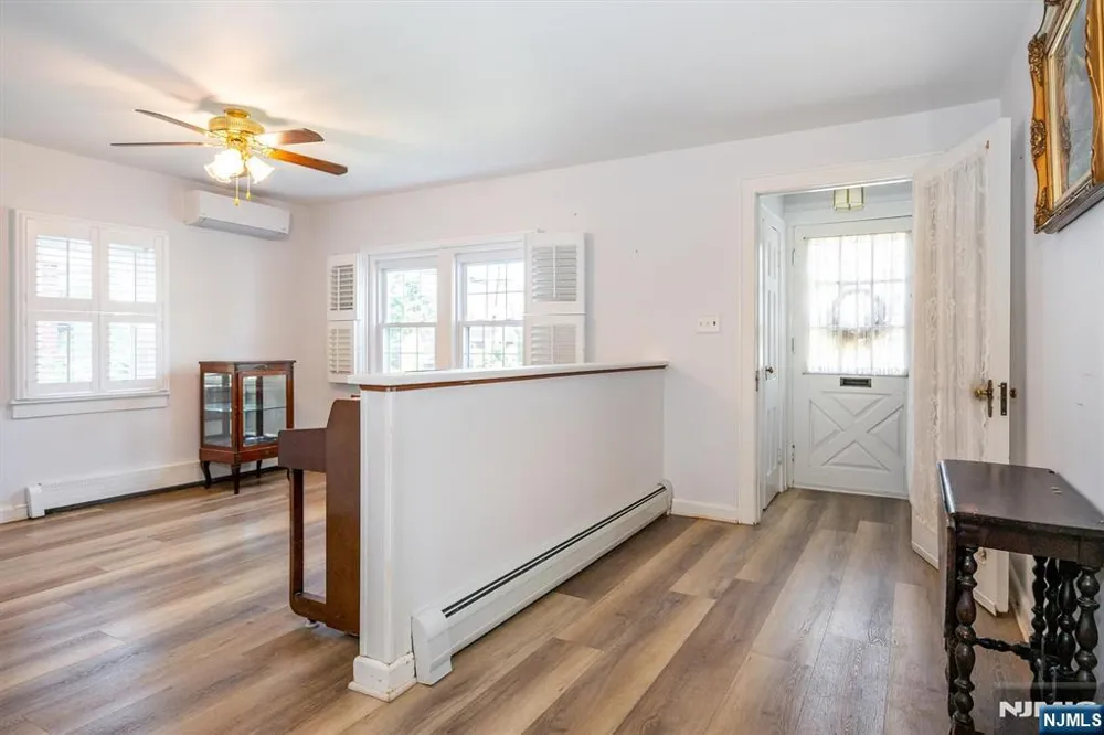 325 Terhune Avenue Passaic, NJ 07055