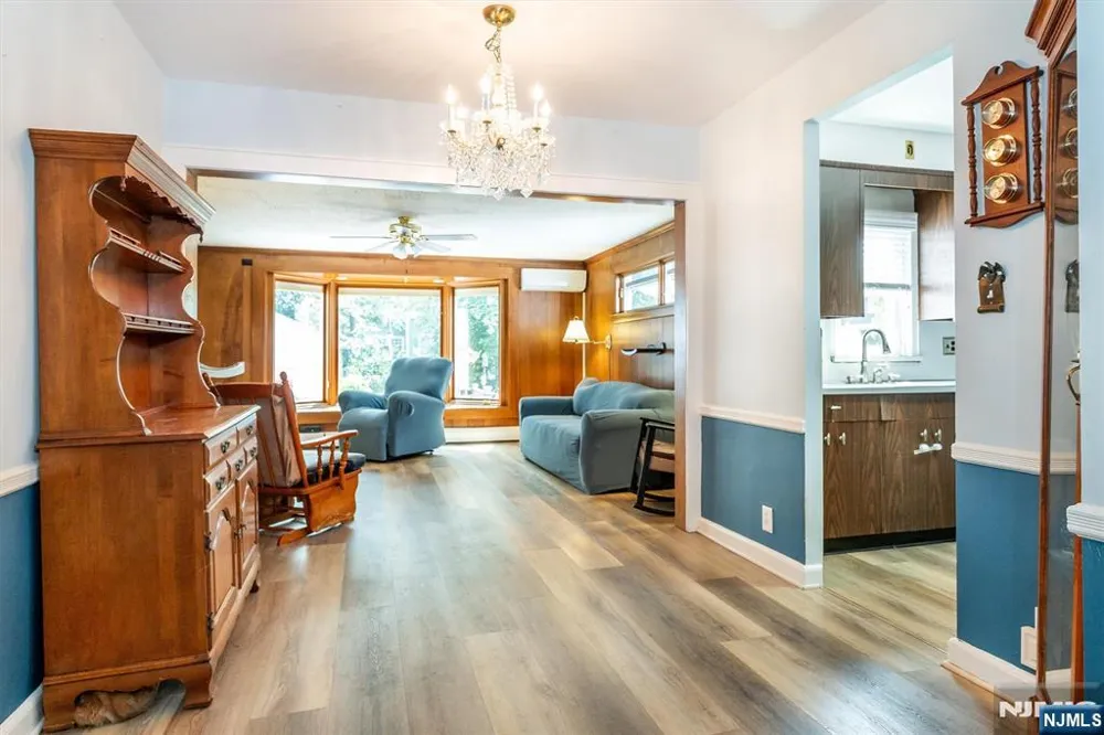 325 Terhune Avenue Passaic, NJ 07055