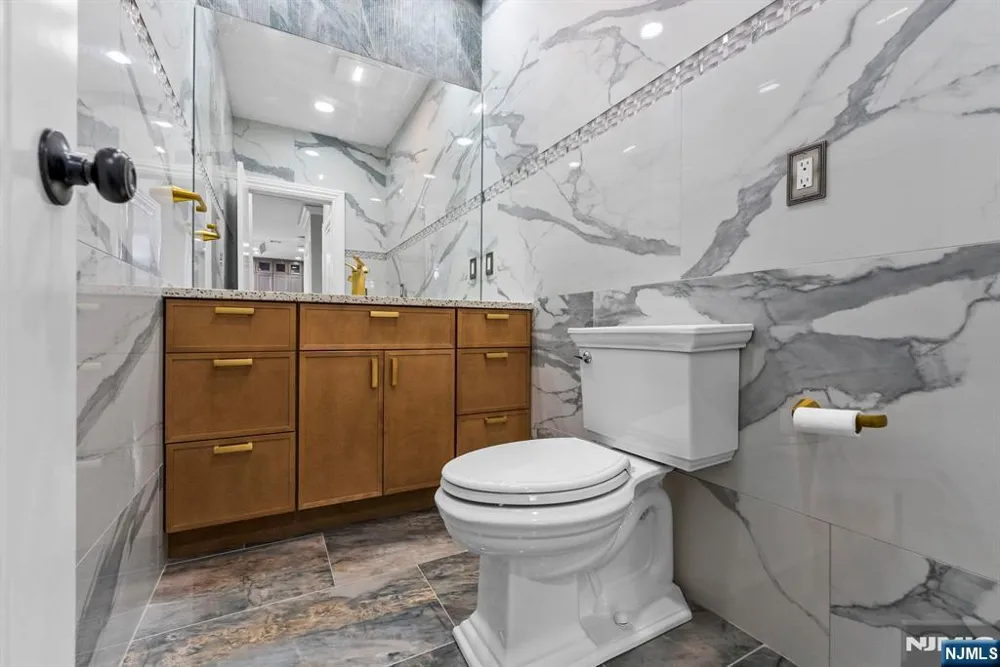 45 Dietrich Lane North Haledon, NJ 07508
