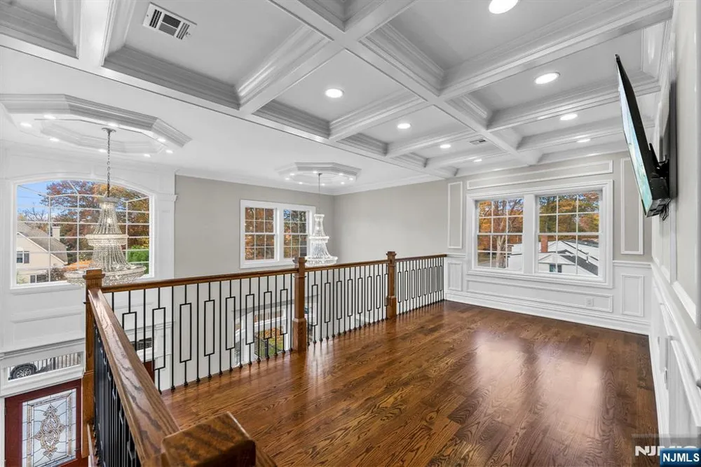 45 Dietrich Lane North Haledon, NJ 07508