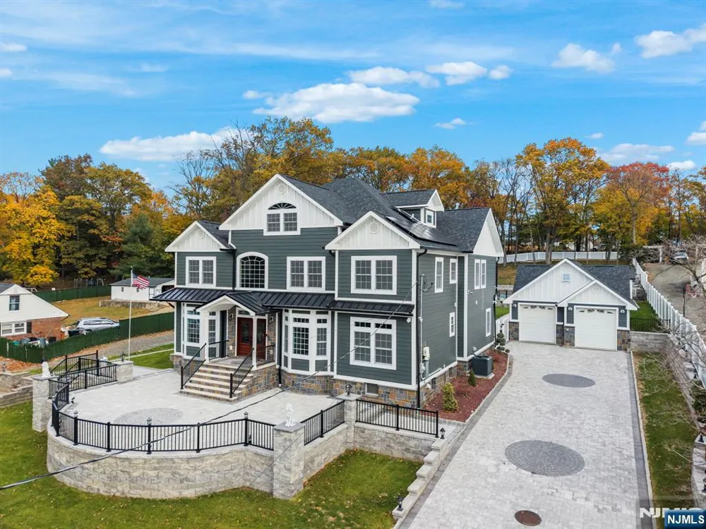45 Dietrich Lane North Haledon, NJ 07508