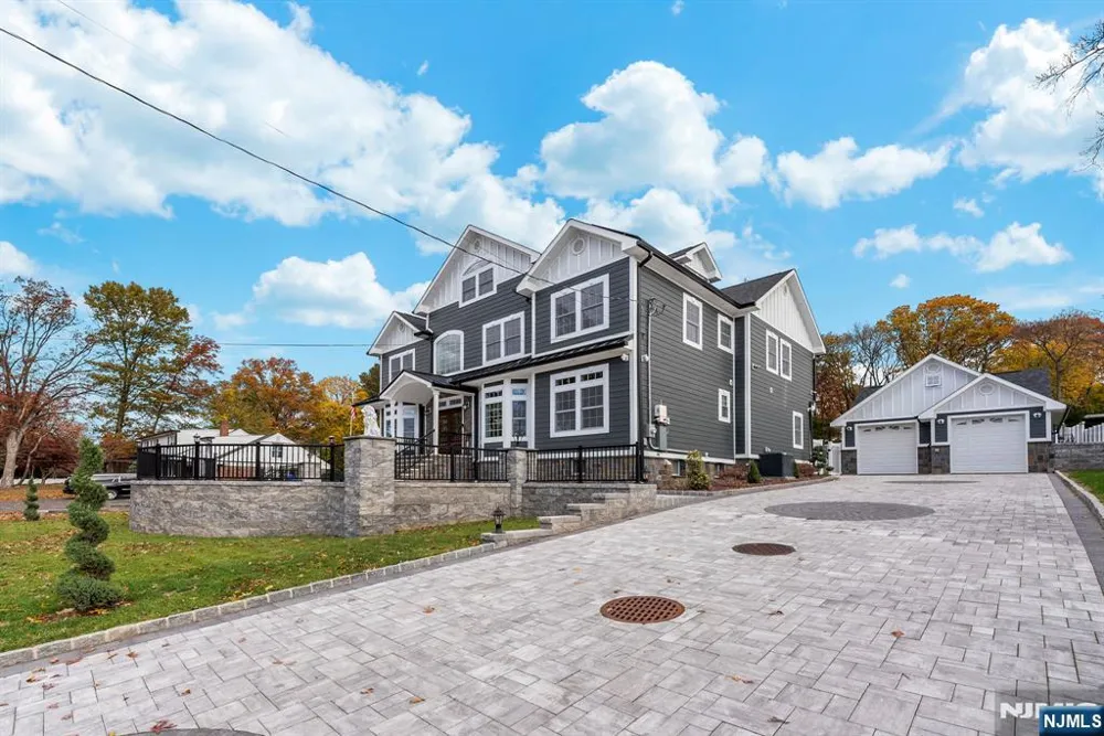 45 Dietrich Lane North Haledon, NJ 07508
