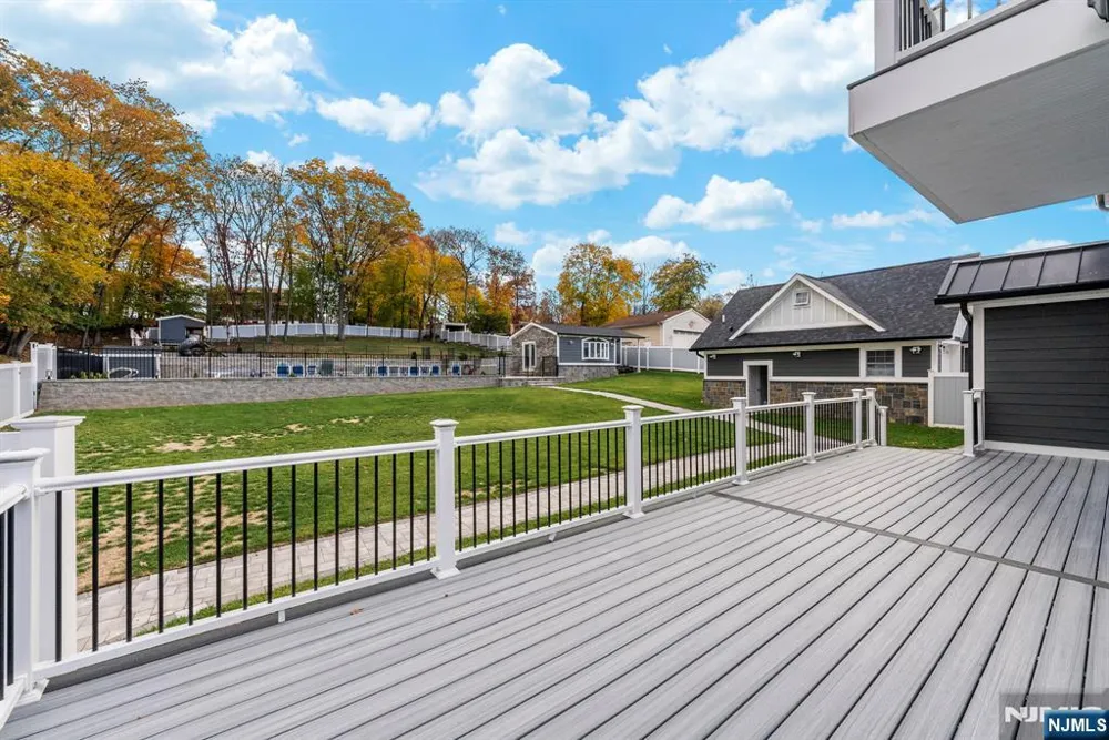 45 Dietrich Lane North Haledon, NJ 07508
