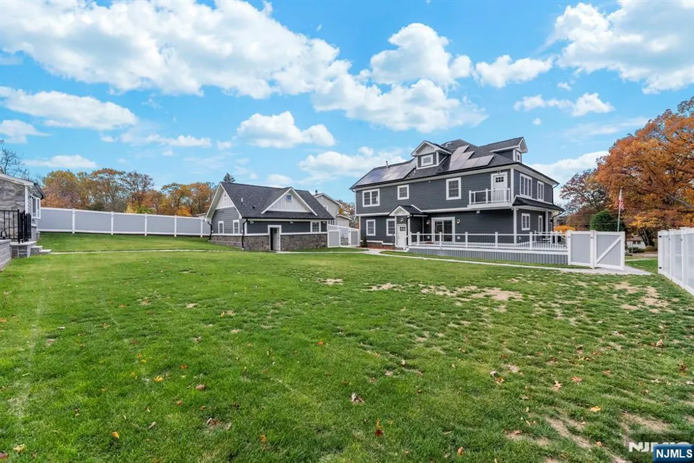 45 Dietrich Lane North Haledon, NJ 07508