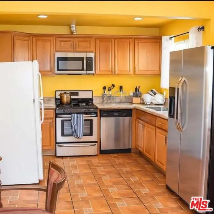 2956 S Normandie Avenue Los Angeles, CA 90007