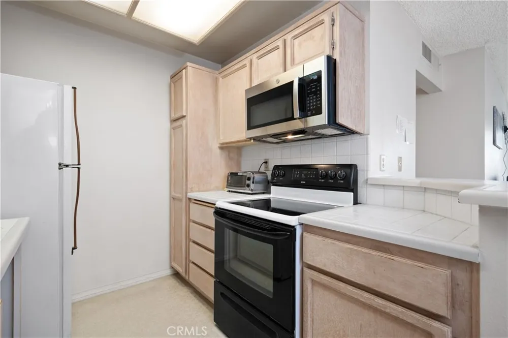 436 Bellflower Boulevard #312 Long Beach, CA 90814