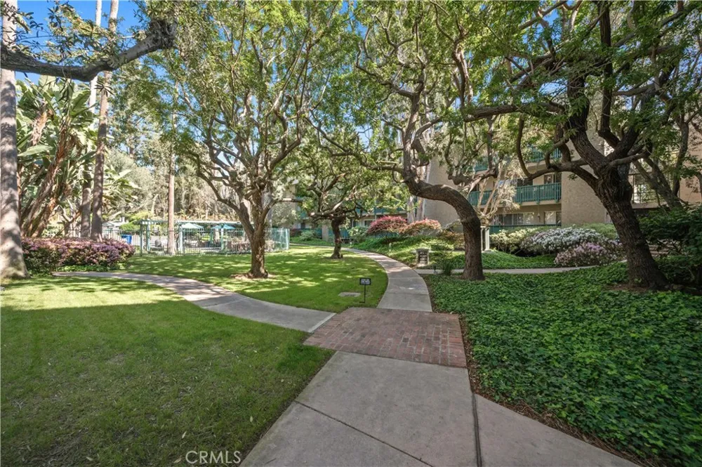 436 Bellflower Boulevard #312 Long Beach, CA 90814