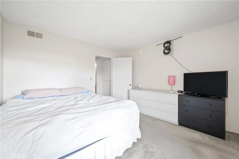 436 Bellflower Boulevard #312 Long Beach, CA 90814