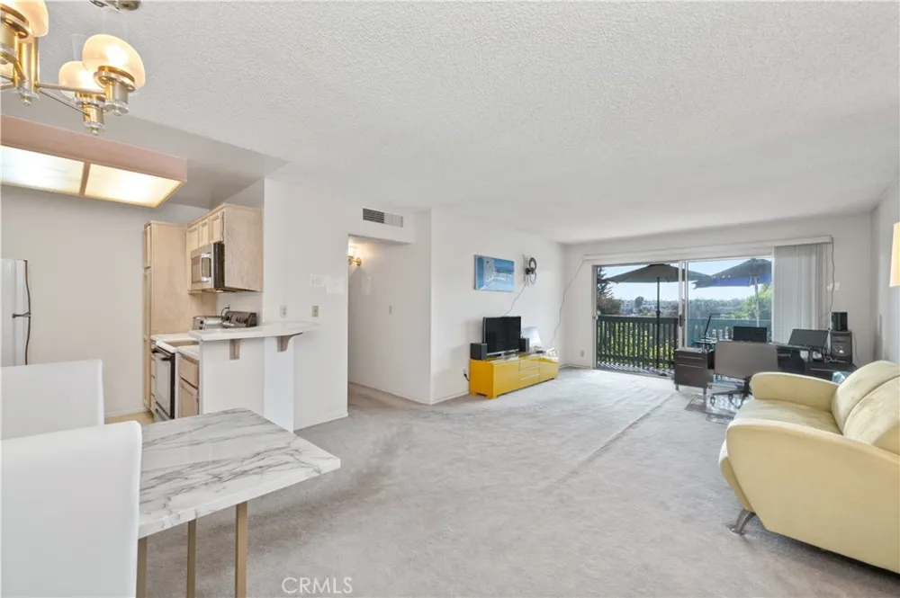 436 Bellflower Boulevard #312 Long Beach, CA 90814