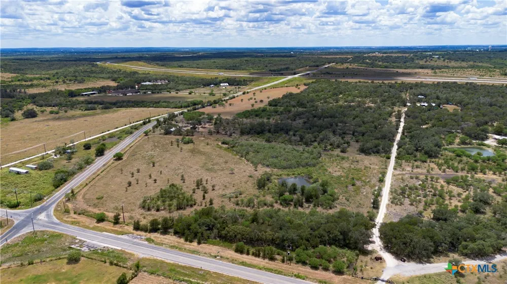 Fm 20 Seguin, TX 78155