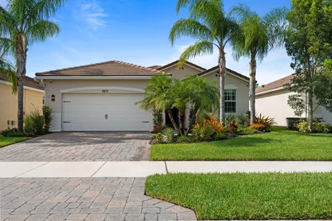 7671 SW Harbor Cove Drive