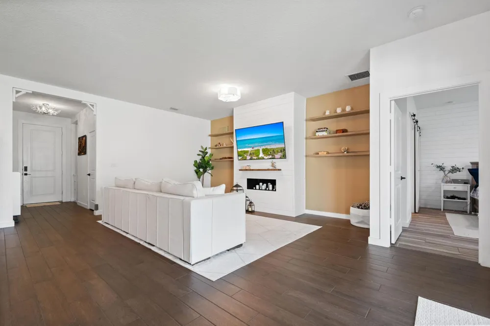 7671 SW Harbor Cove Drive Stuart, FL 34997