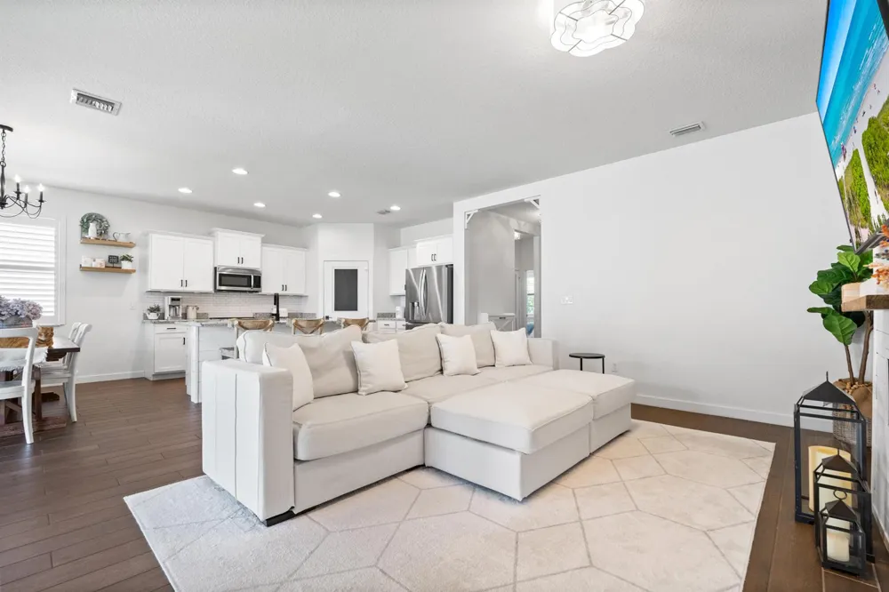 7671 SW Harbor Cove Drive Stuart, FL 34997