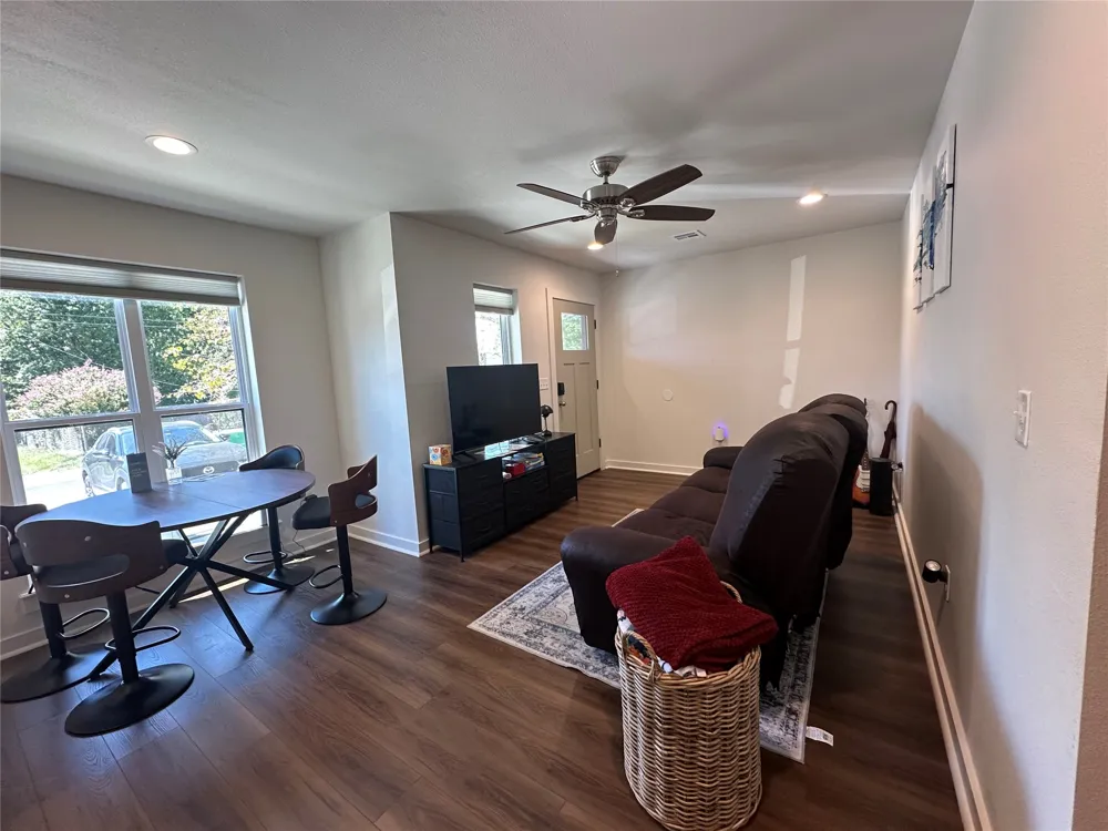 805 Ridgeway Street #B Sapulpa, OK 74066