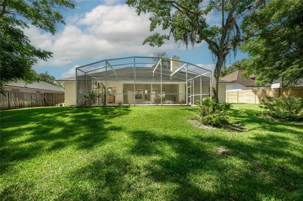 1045 ABBOTSFORD COURT Oviedo, FL 32765