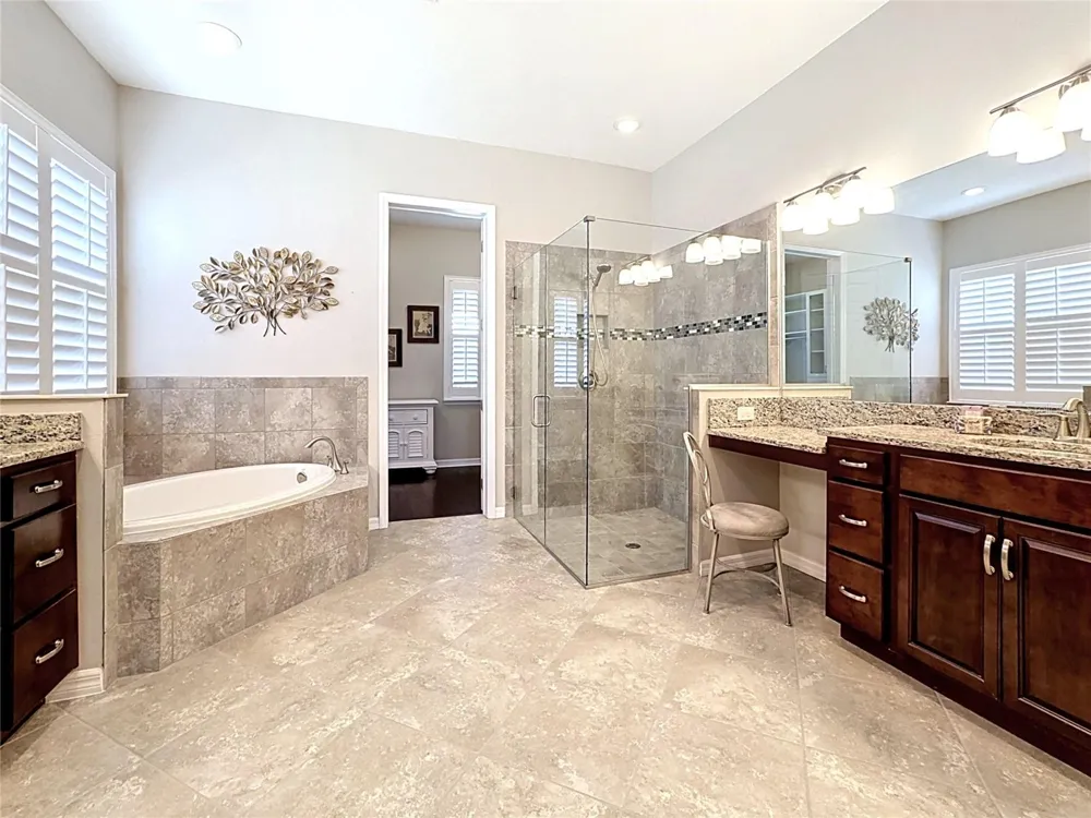 16607 2ND AVENUE E Bradenton, FL 34212