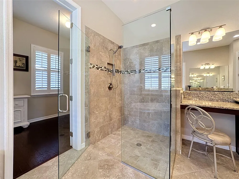 16607 2ND AVENUE E Bradenton, FL 34212