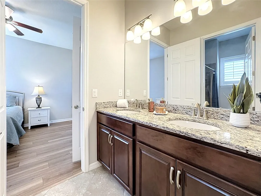 16607 2ND AVENUE E Bradenton, FL 34212