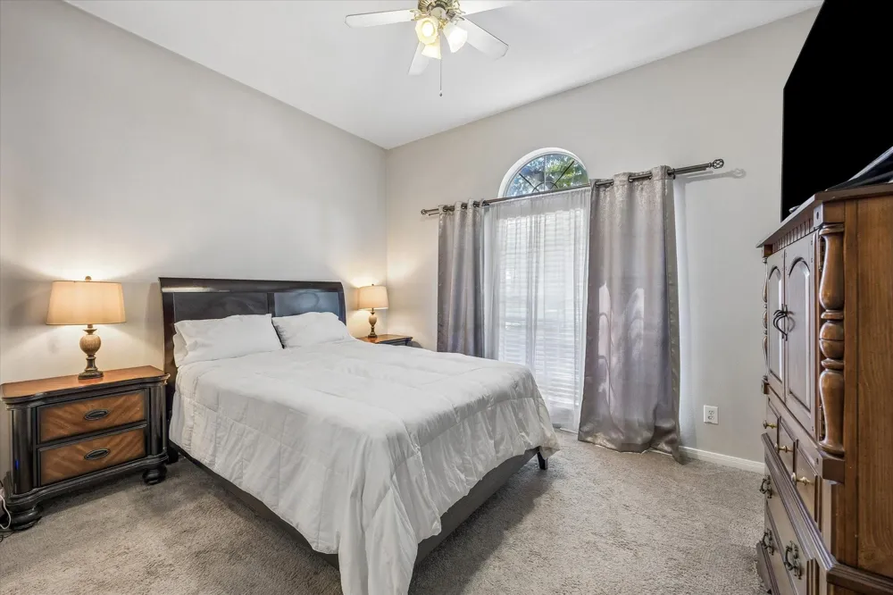 3214 Waters Edge Drive Manvel, TX 77578