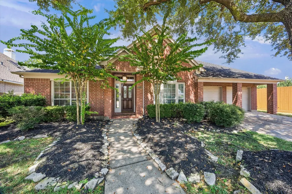 3214 Waters Edge Drive Manvel, TX 77578
