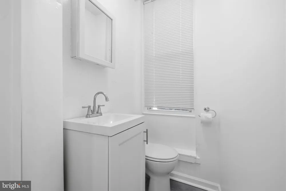 4023 9TH STREET Philadelphia, PA 19140