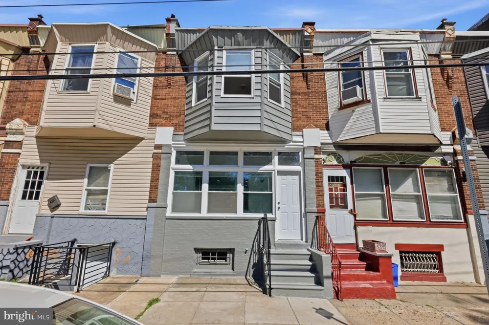 4023 9TH STREET Philadelphia, PA 19140