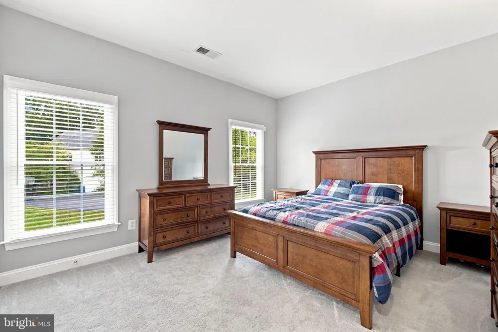 5905 FLYNNSBROOKE TERRACE Haymarket, VA 20169