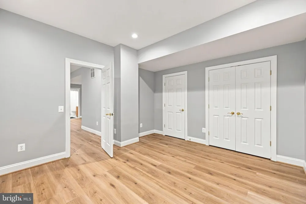 5905 FLYNNSBROOKE TERRACE Haymarket, VA 20169