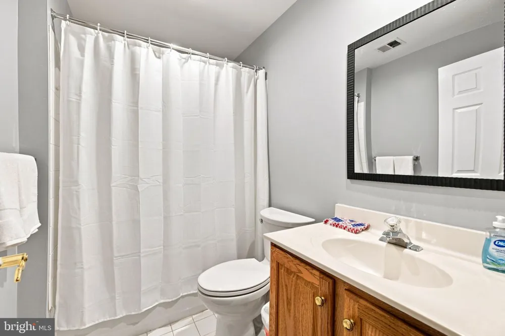 5905 FLYNNSBROOKE TERRACE Haymarket, VA 20169