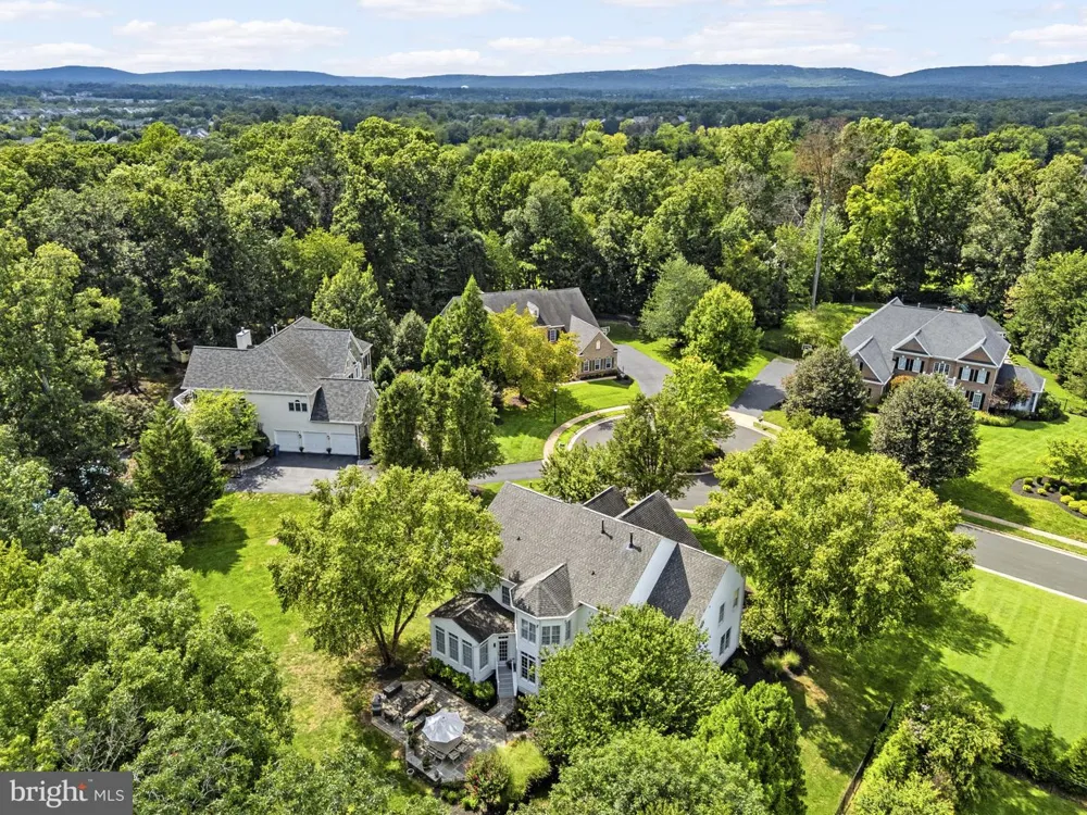 5905 FLYNNSBROOKE TERRACE Haymarket, VA 20169