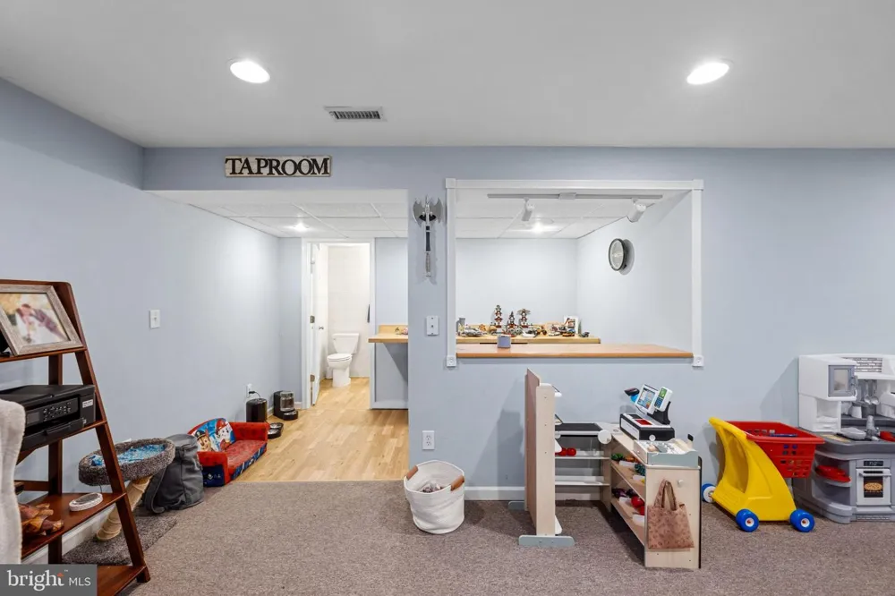 591 RICH MAR STREET Westminster, MD 21158