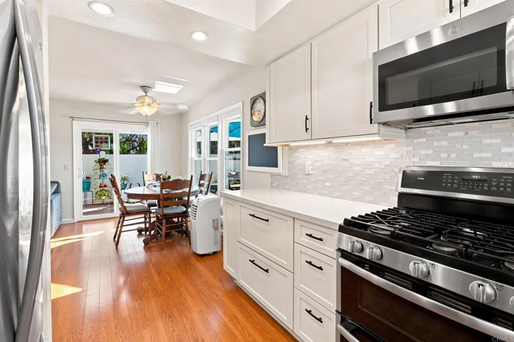 2112 E Vista Way #24 Vista, CA 92084
