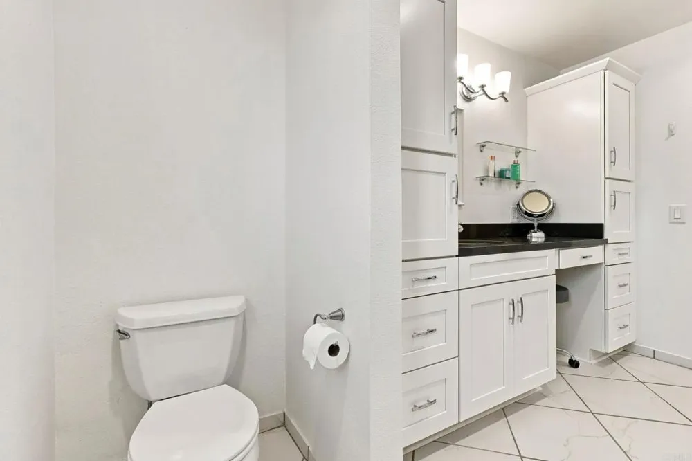 2112 E Vista Way #24 Vista, CA 92084