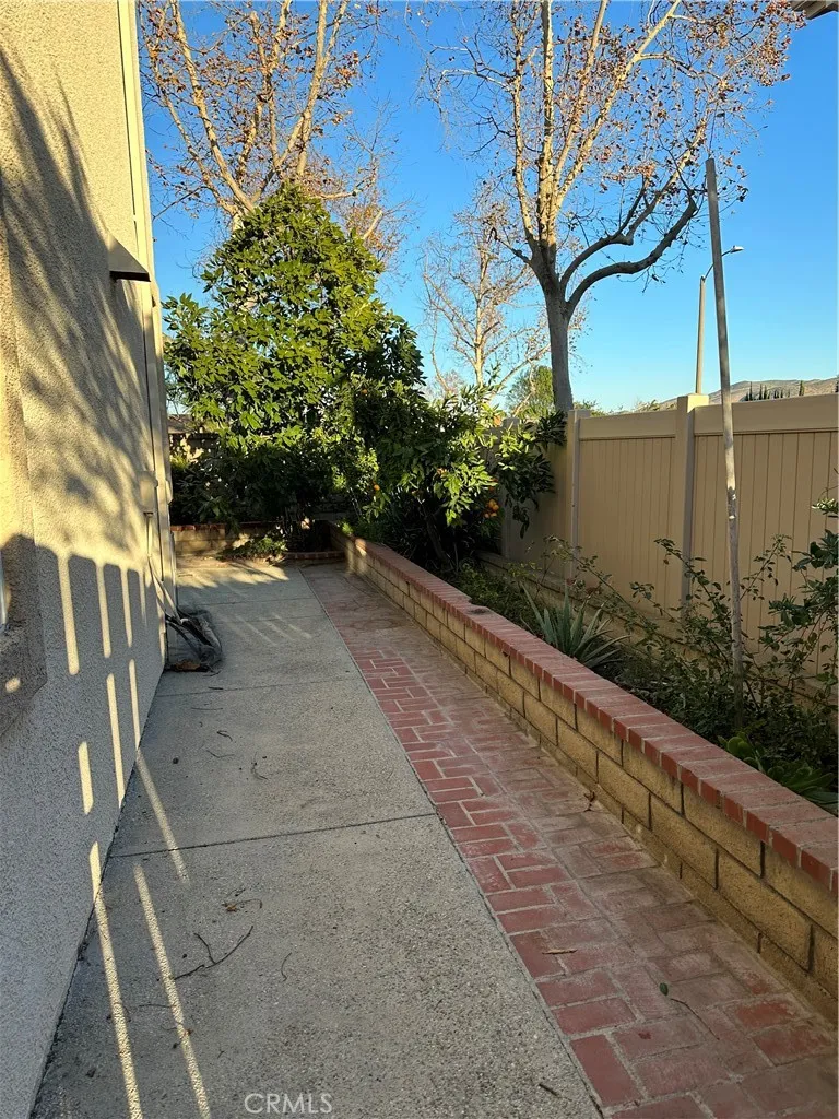 5383 Paseo Ricoso Camarillo, CA 93012