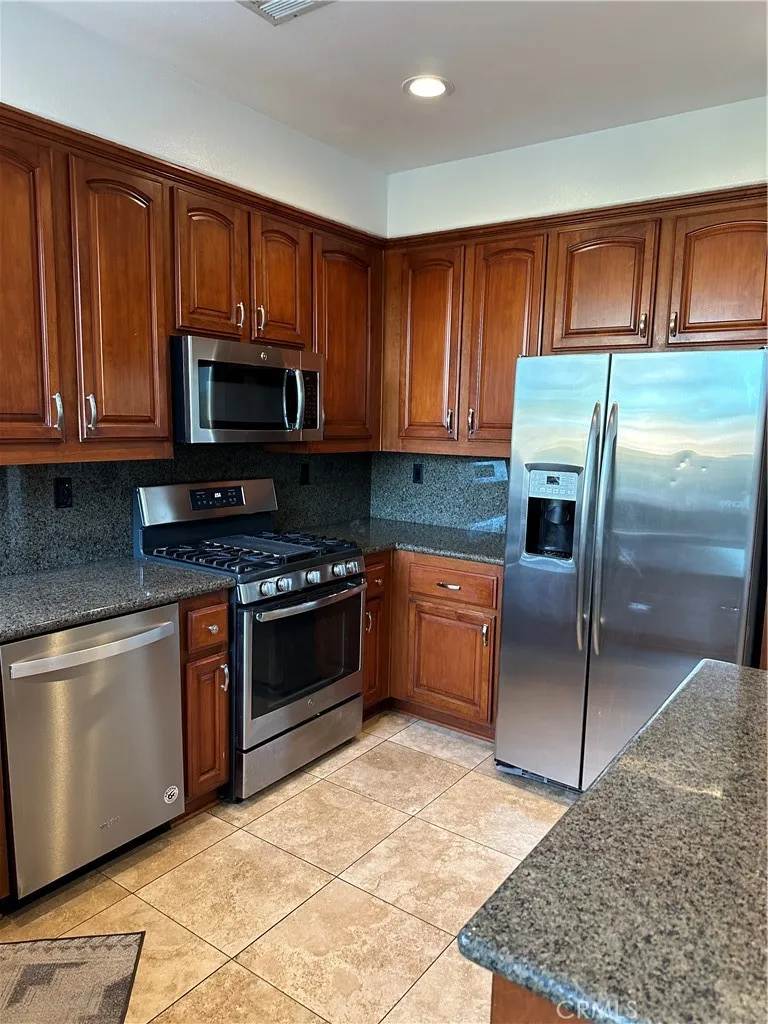 5383 Paseo Ricoso Camarillo, CA 93012
