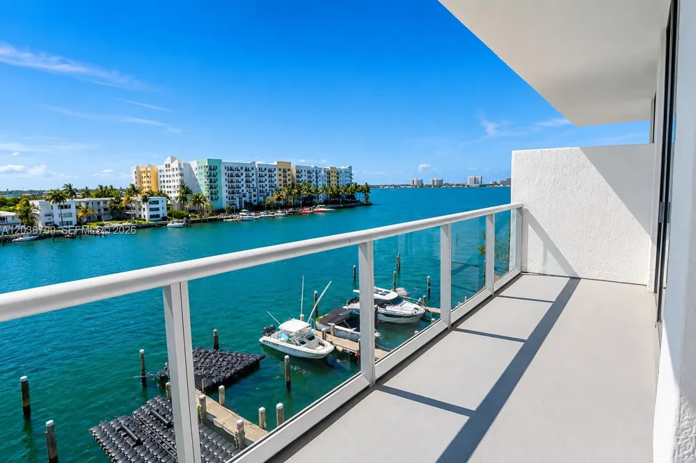 7930 East Dr #506 North Bay Village, FL 33141