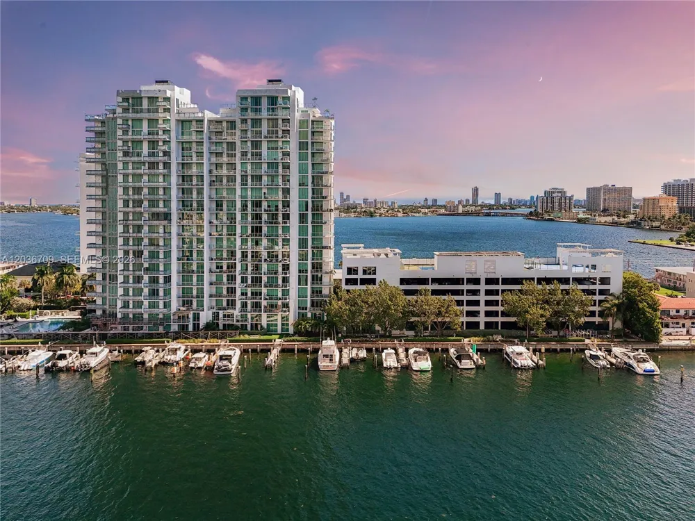 7930 East Dr #506 North Bay Village, FL 33141