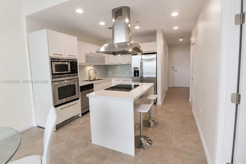 7930 East Dr #506 North Bay Village, FL 33141