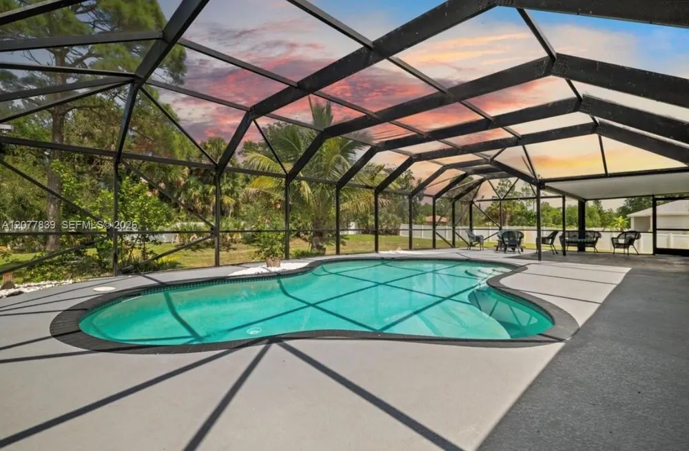 16857 90th St Loxahatchee, FL 33470