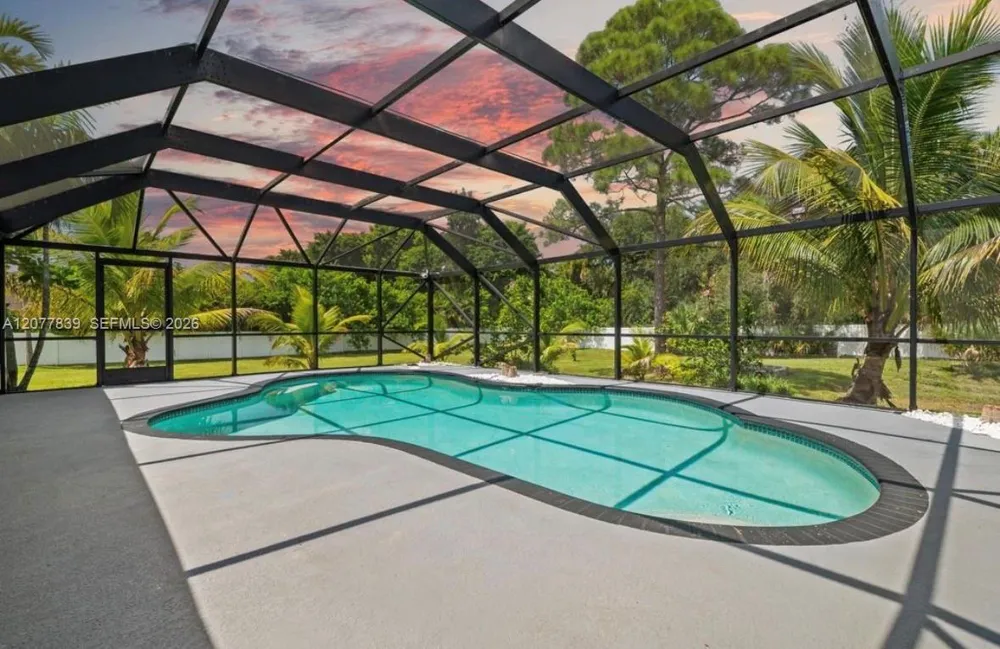 16857 90th St Loxahatchee, FL 33470
