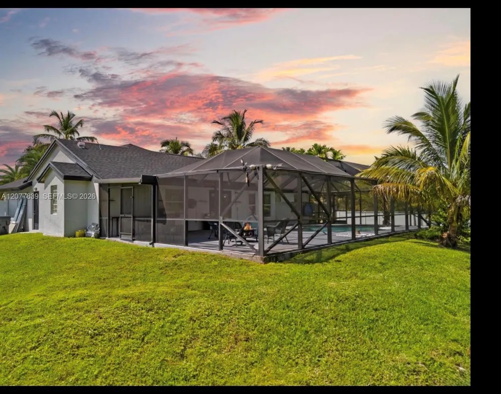 16857 90th St Loxahatchee, FL 33470