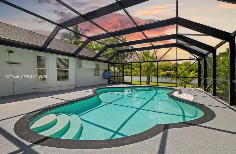 16857 90th St Loxahatchee, FL 33470
