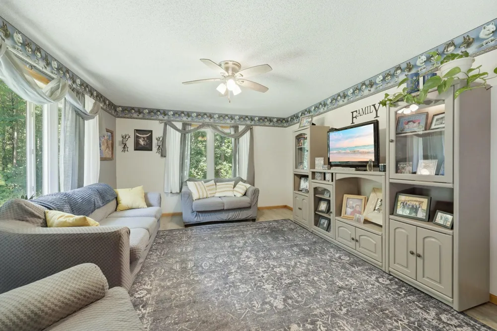 2855 150th Avenue Brainerd, MN 56401