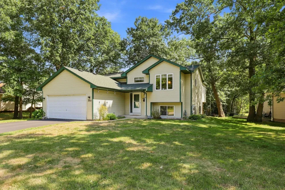 1063 Sunwood Park Lane Waite Park, MN 56387